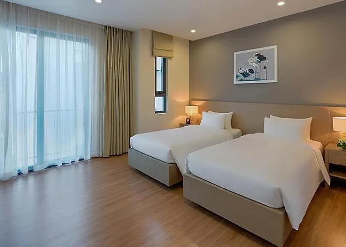 Royal Lotus 5 Bedroom Khách sạn hẻo lánh *