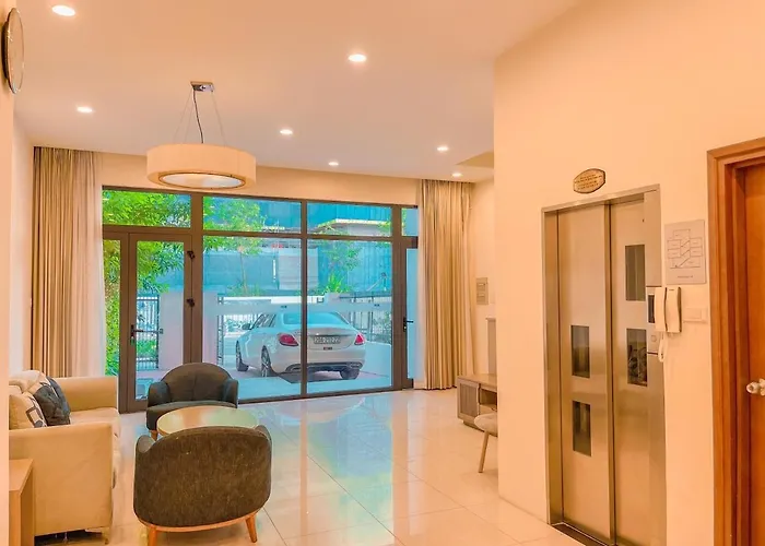 Royal Lotus 5 Bedroom Khách sạn hẻo lánh *