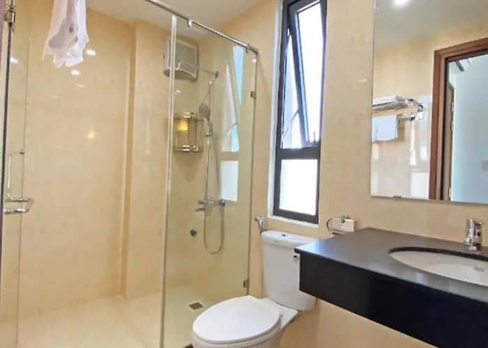 Royal Lotus 5 Bedroom Khách sạn hẻo lánh